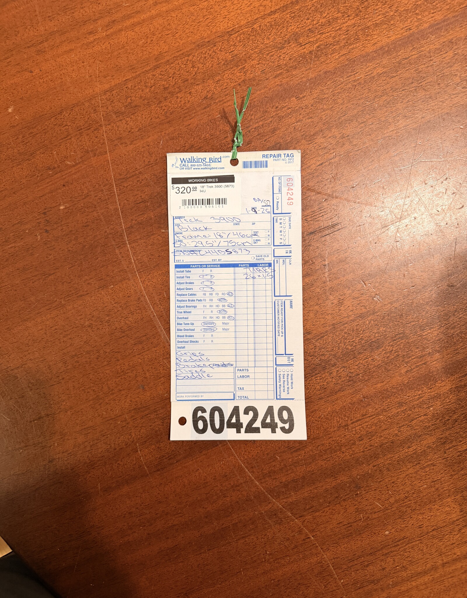 18" Trek 3900 (5873) I4U