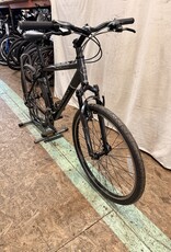 18" Trek 3900 (5873) I4U