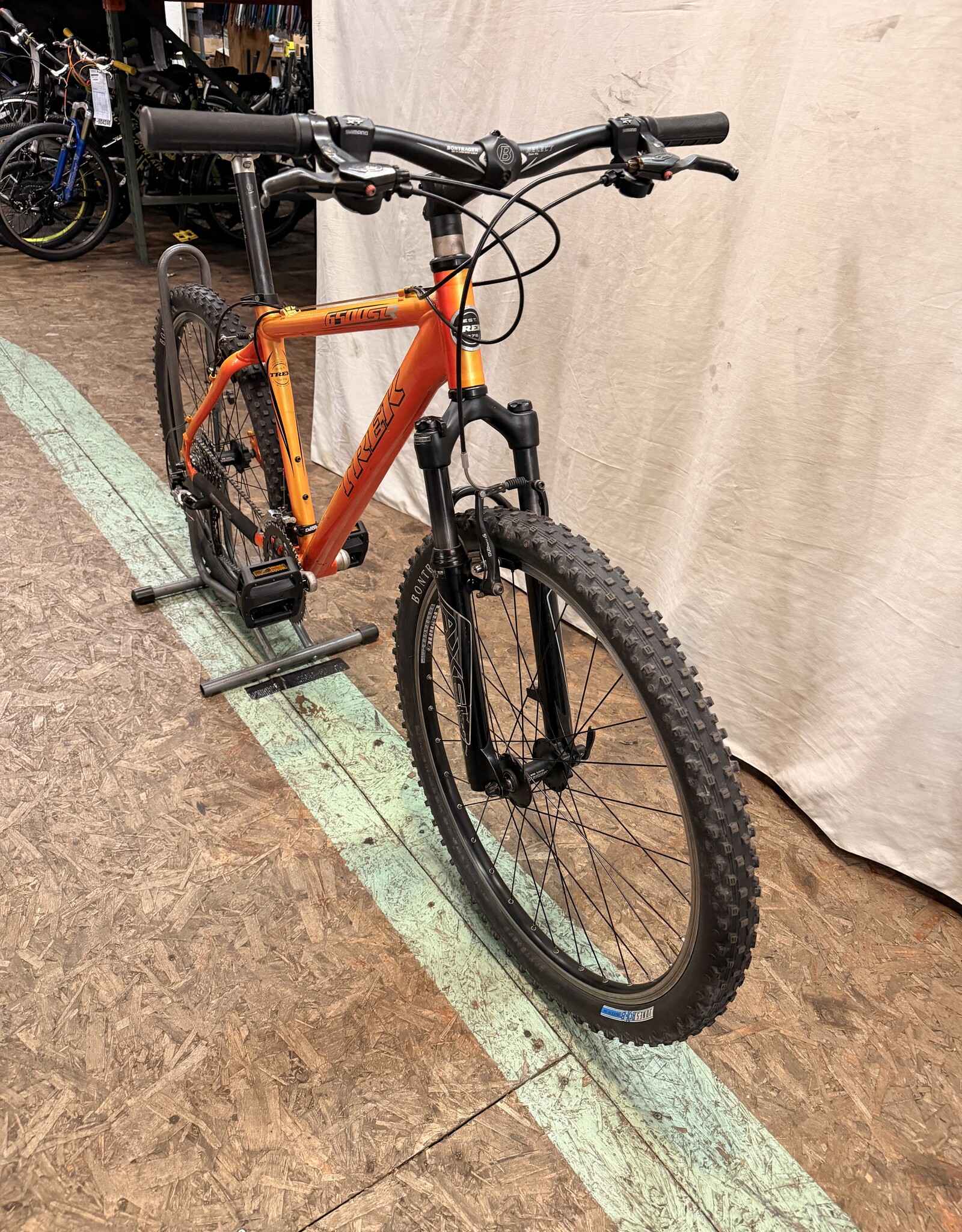 17.5" Trek 6500 SLR (334A) H1U