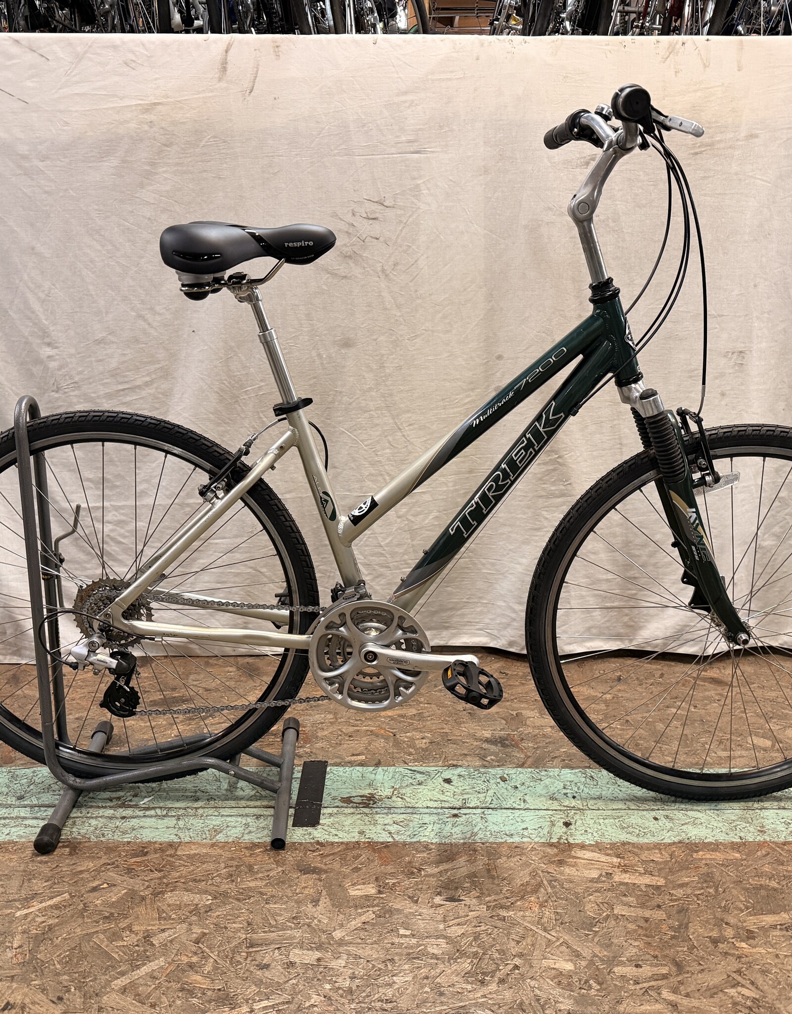 17.5" Trek 7200 Multitrack (419V) I1U
