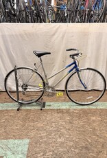 52cm Schwinn World Sport Step-Through (3157) B5U