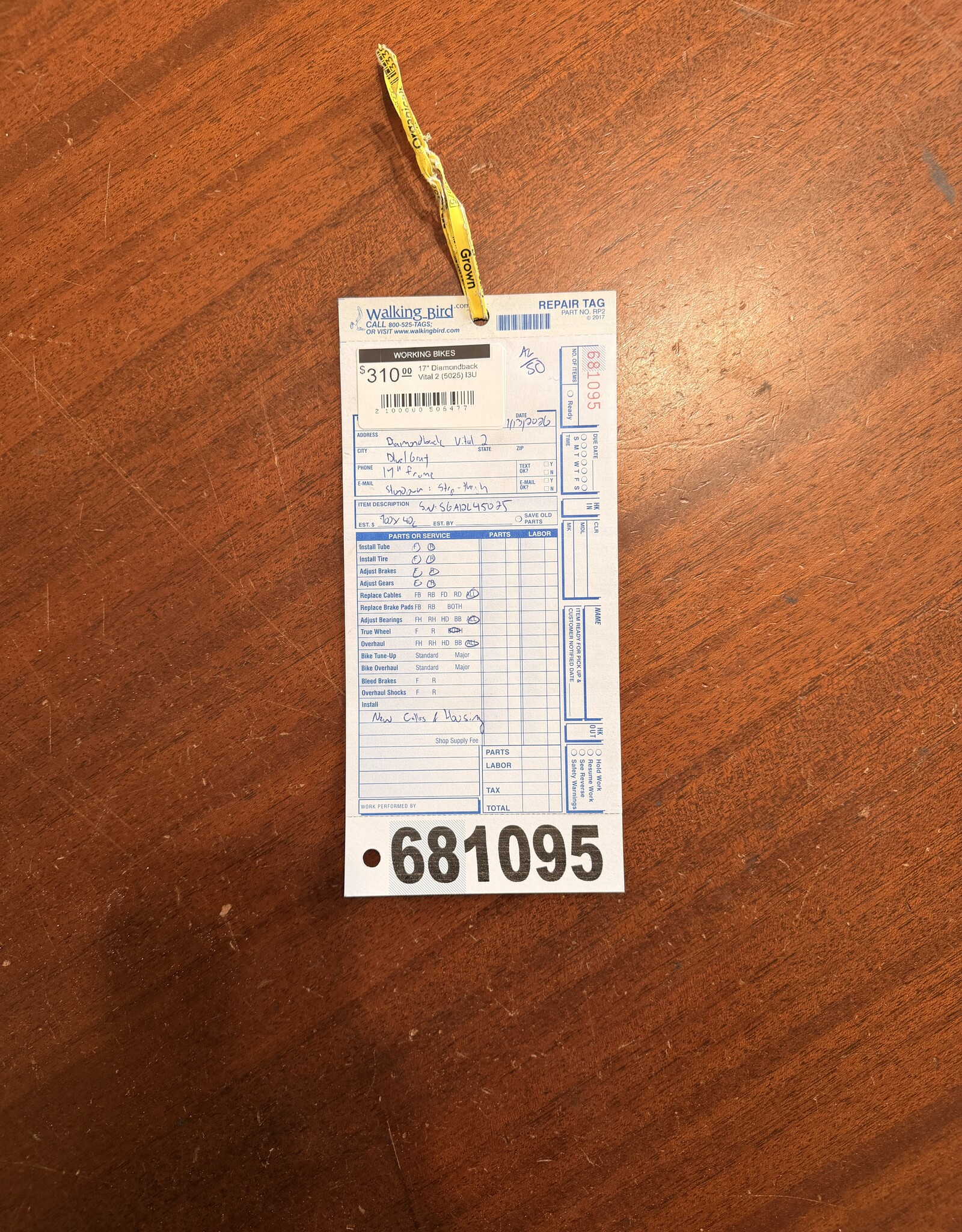 Diamondback 17" Diamondback Vital 2 (5025) I3U