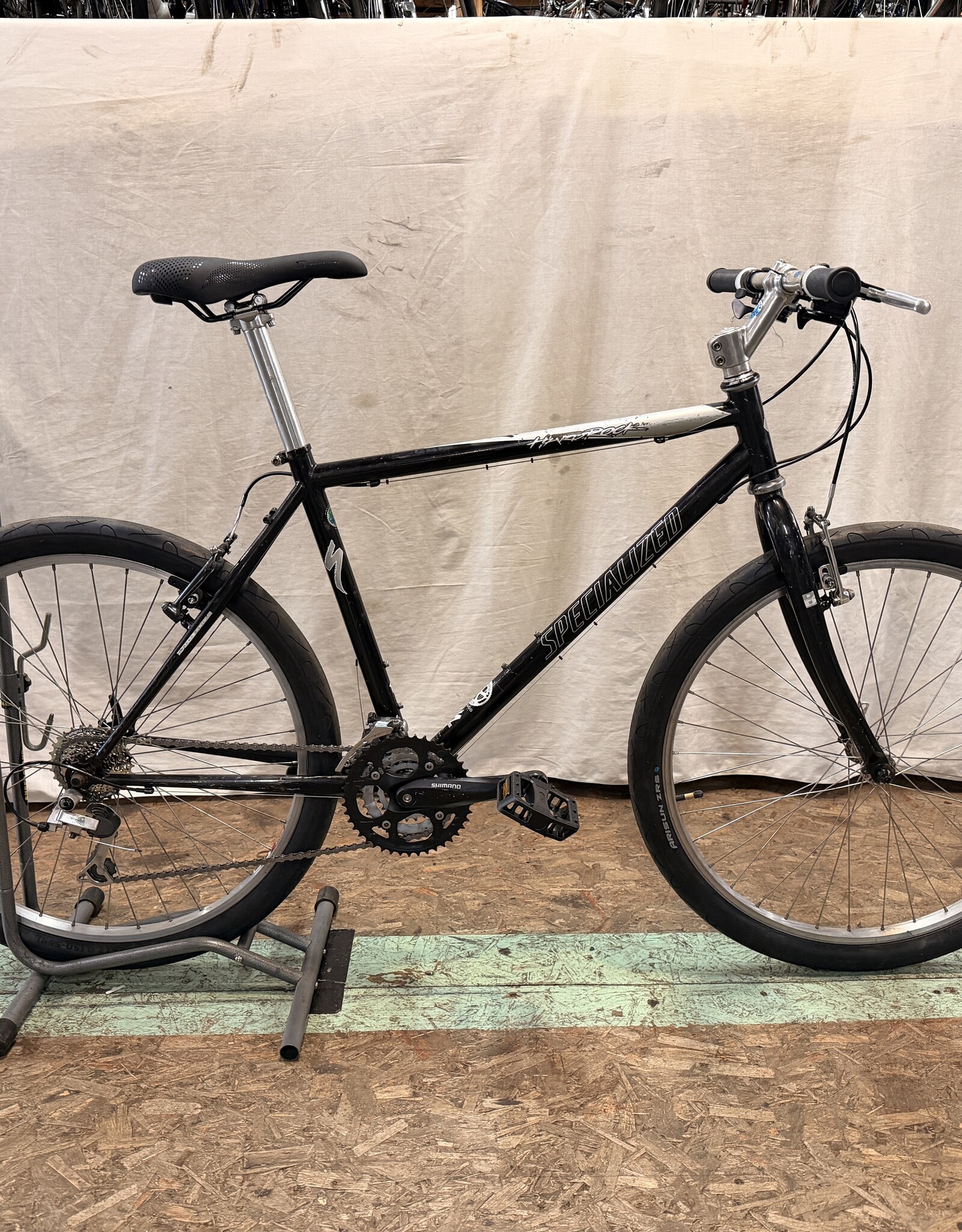 19" Specialized HardRock (9199) I3U