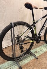 Cannondale 18"  Cannondale Trail 7 (8036) E1L