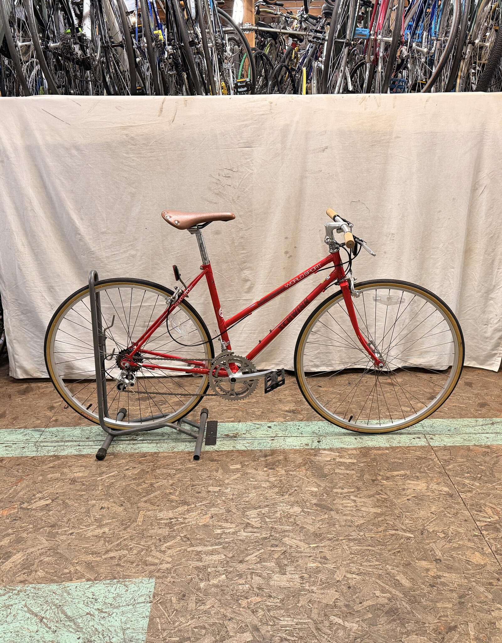 49cm Schwinn World Sport (3269) B5U