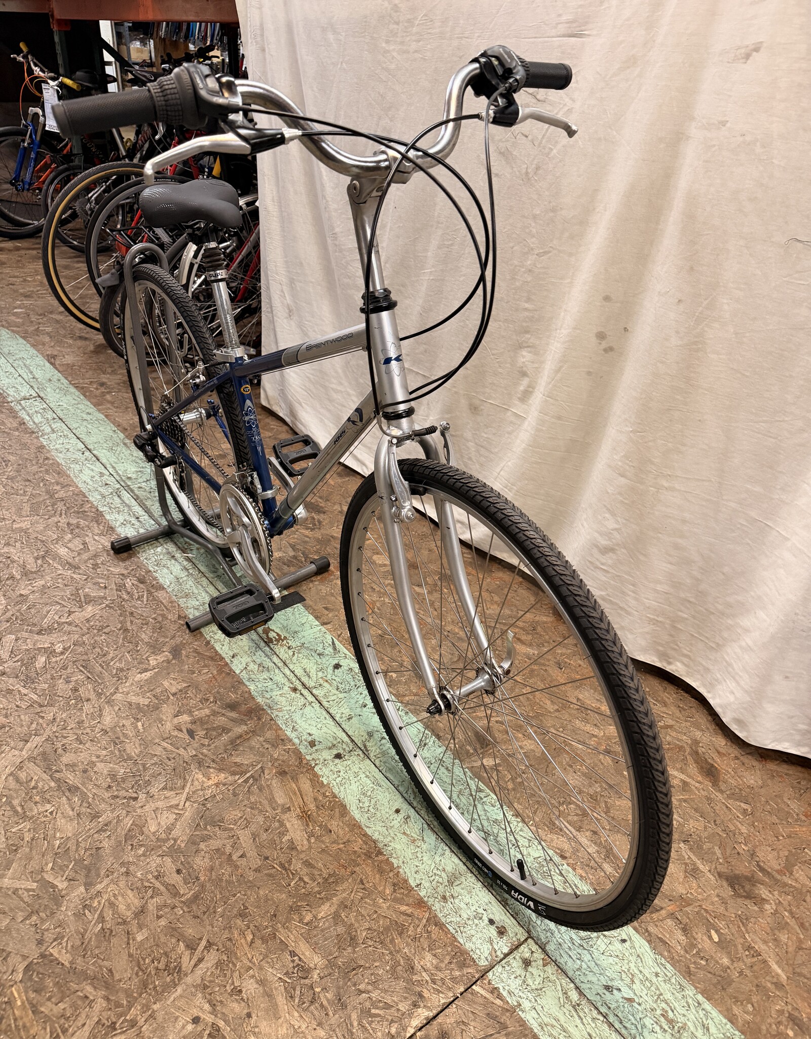 KHS 15" KHS Brentwood (2156) B5U