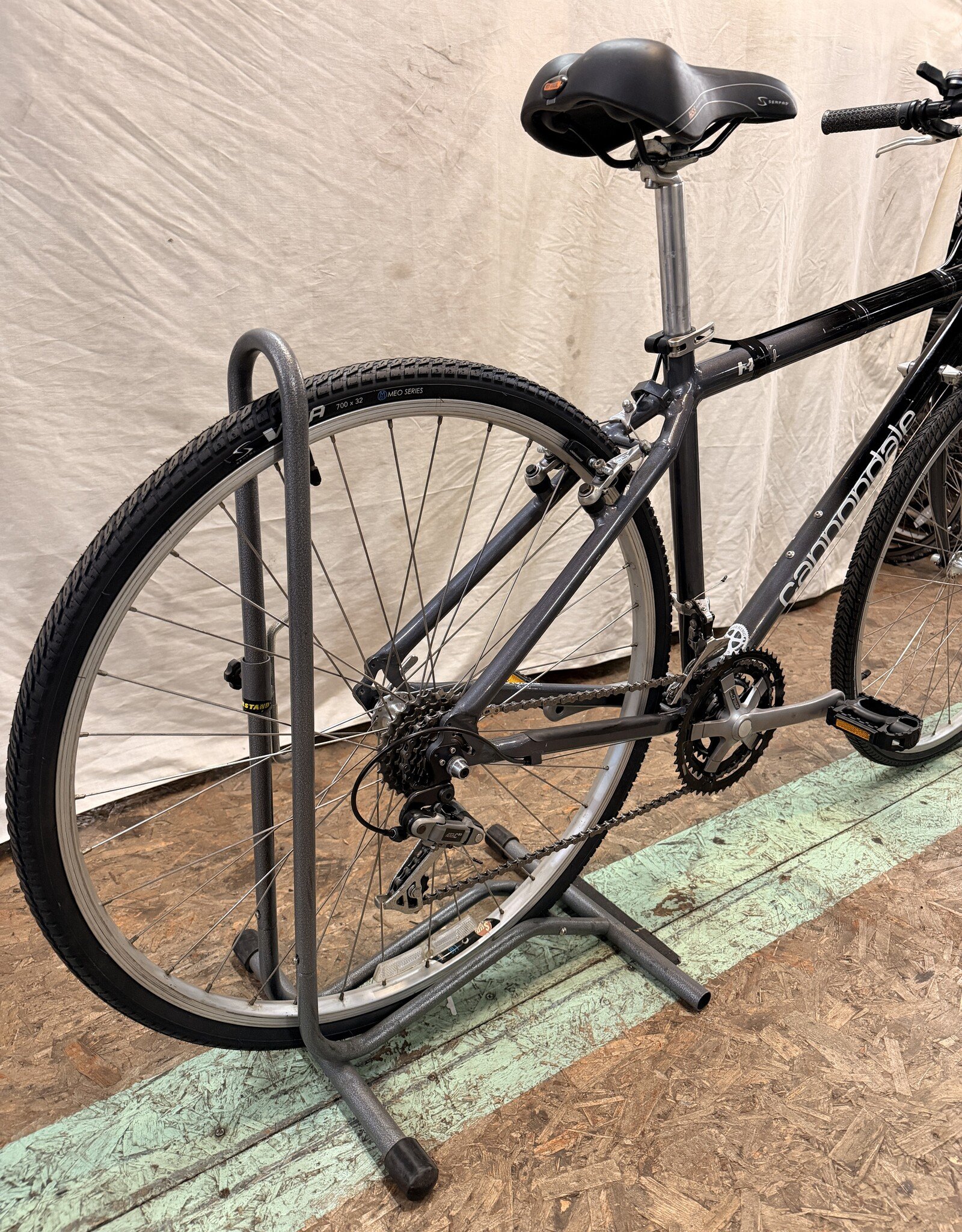 Cannondale 18" Cannondale M300 (SW18) B4U