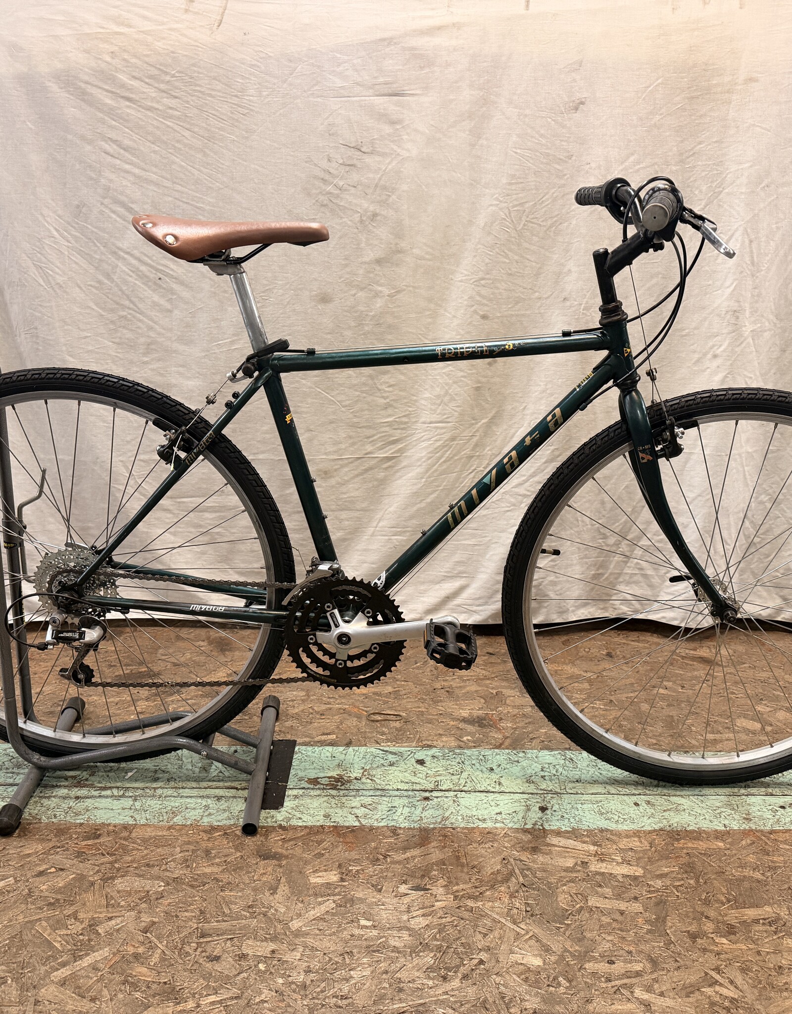 Miyata 18" Miyata Triple Cross (2928) B4U