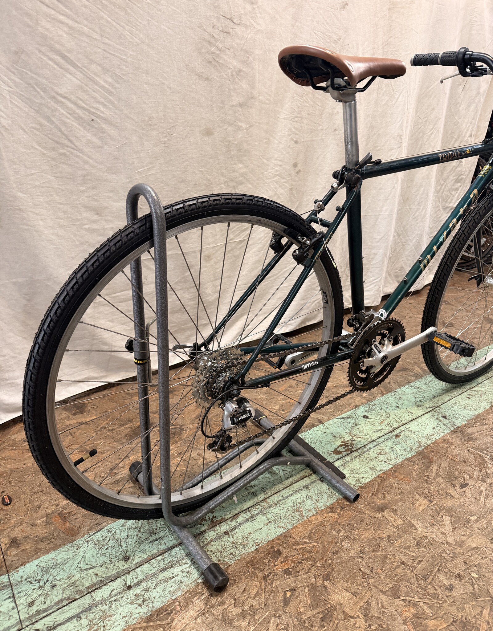 Miyata 18" Miyata Triple Cross (2928) B4U