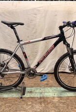 19.5" Specialized Stumpjumper (2307) B4U