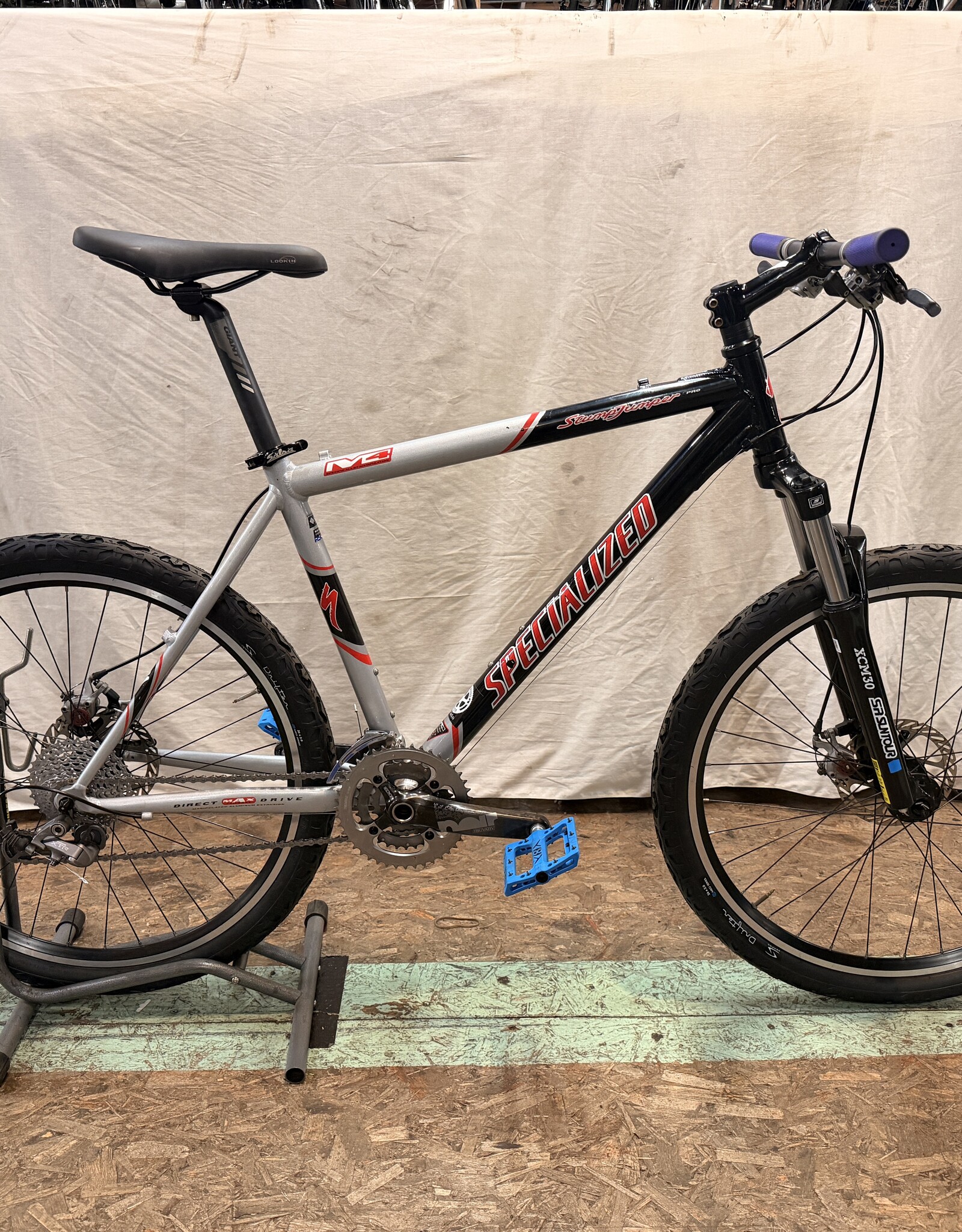 19.5" Specialized Stumpjumper (2307) B4U
