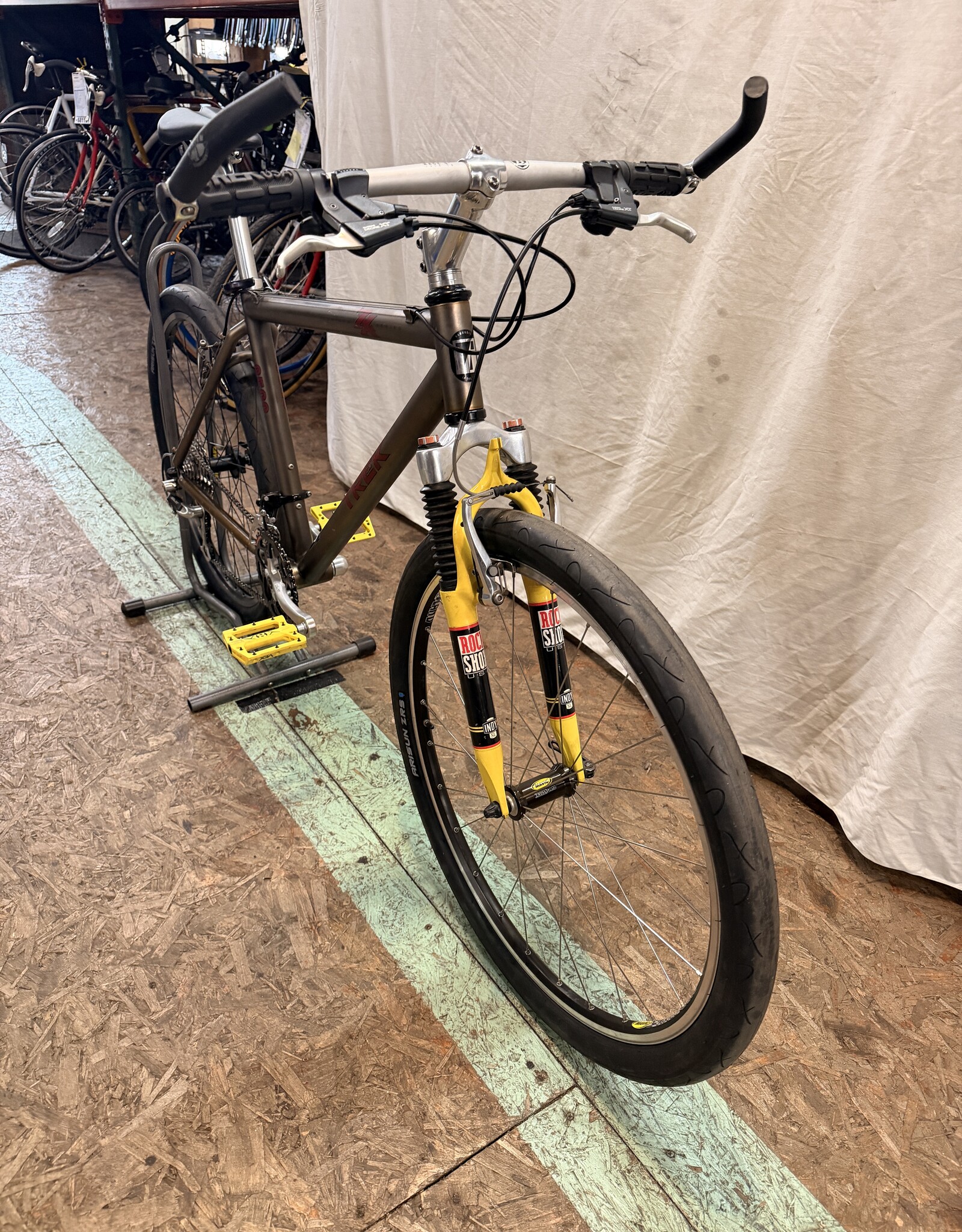 16.5" 42cm Trek 8500 ZX (4625) B4U