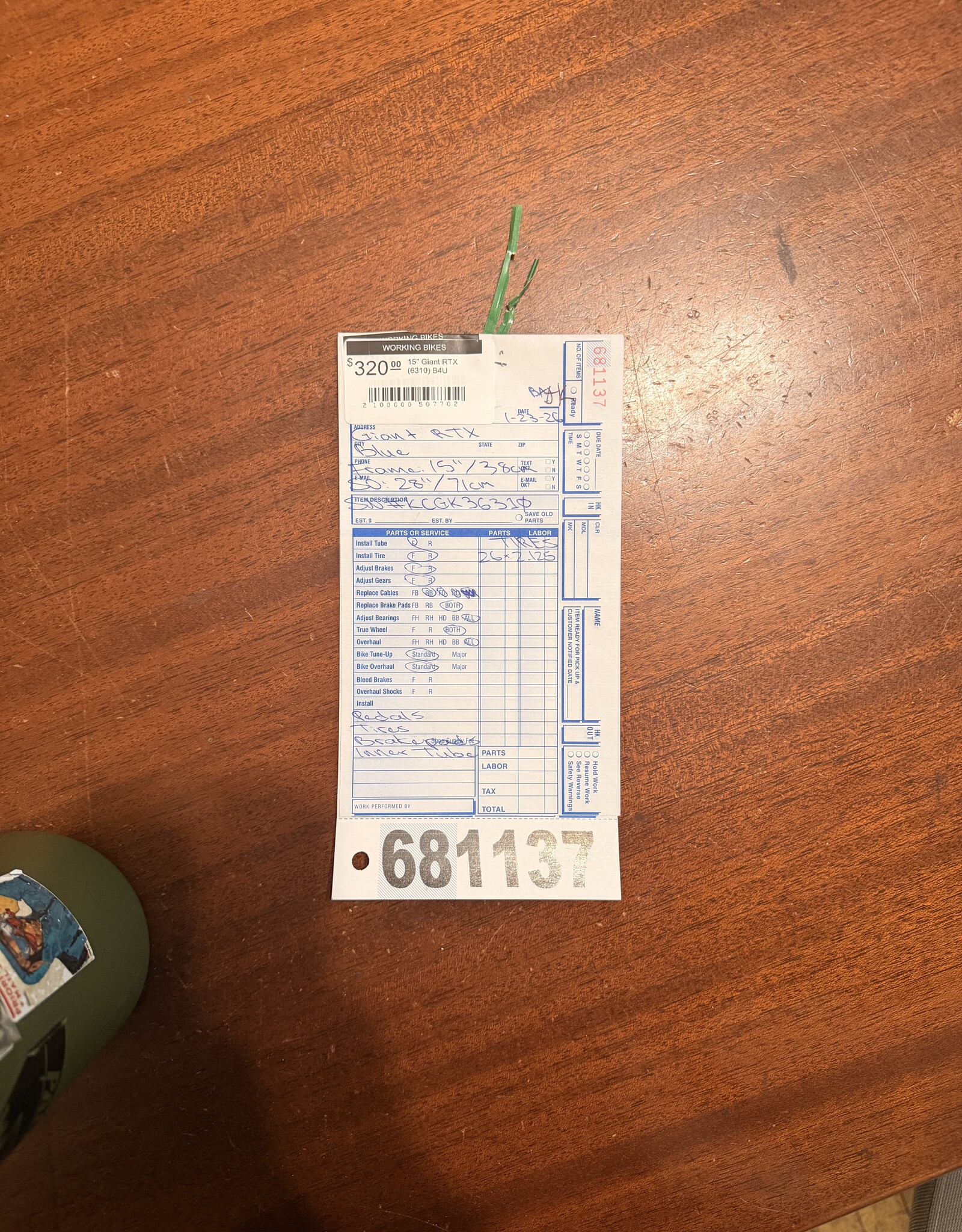 15" Giant RTX (6310) B4U