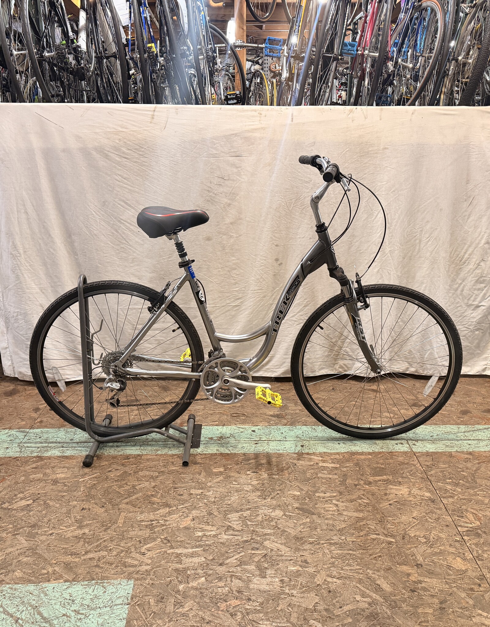 20" Trek 7200 Multitrack (5212) B3U