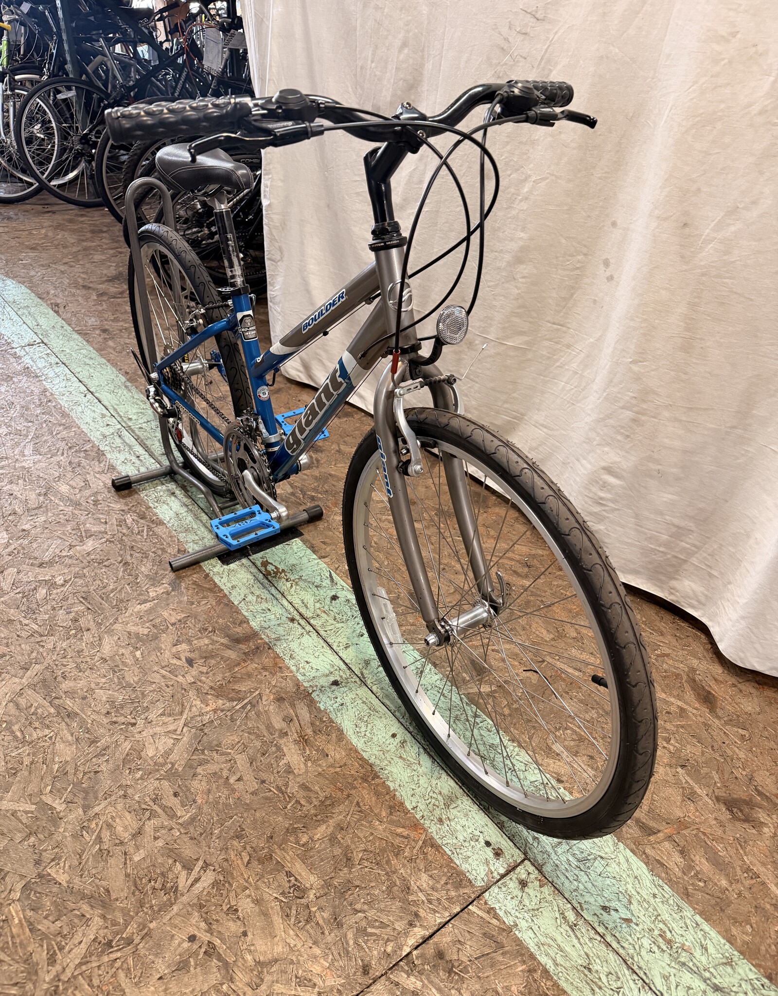 14" Giant Boulder (3384) B3U