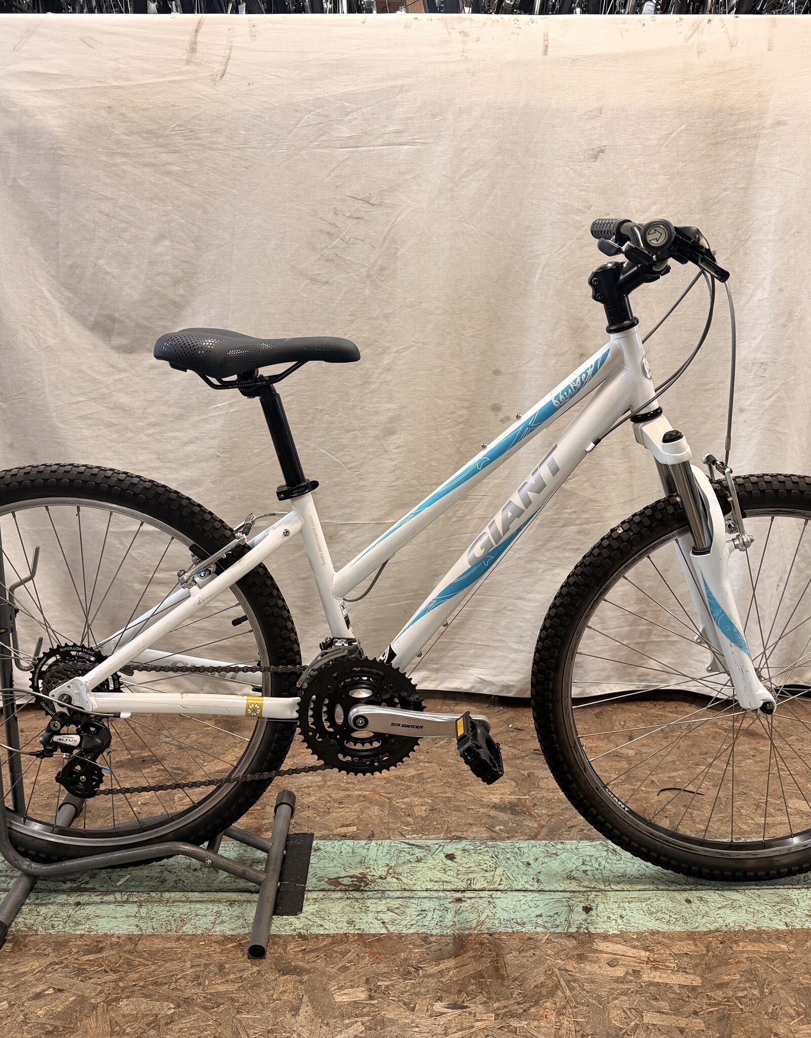 14" Giant Boulder (694A) B3U