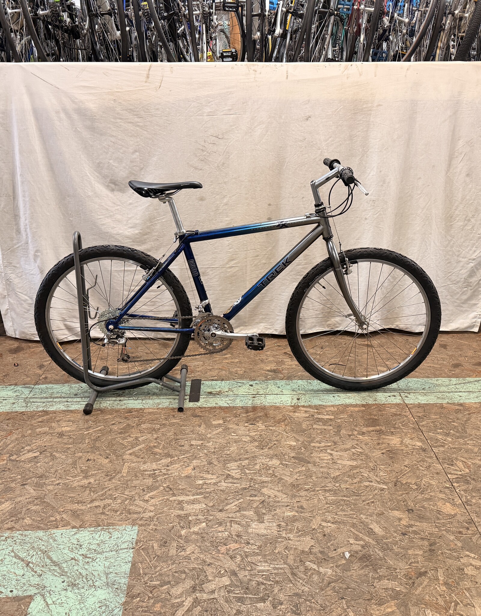 18" Trek 6500 (5677) K4U