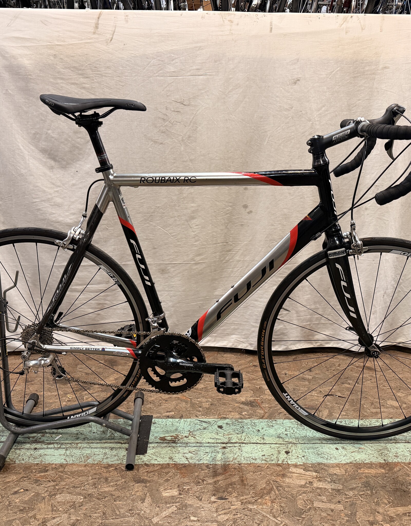 Fuji 61cm Fuji Roubaix RC (2571) C3U