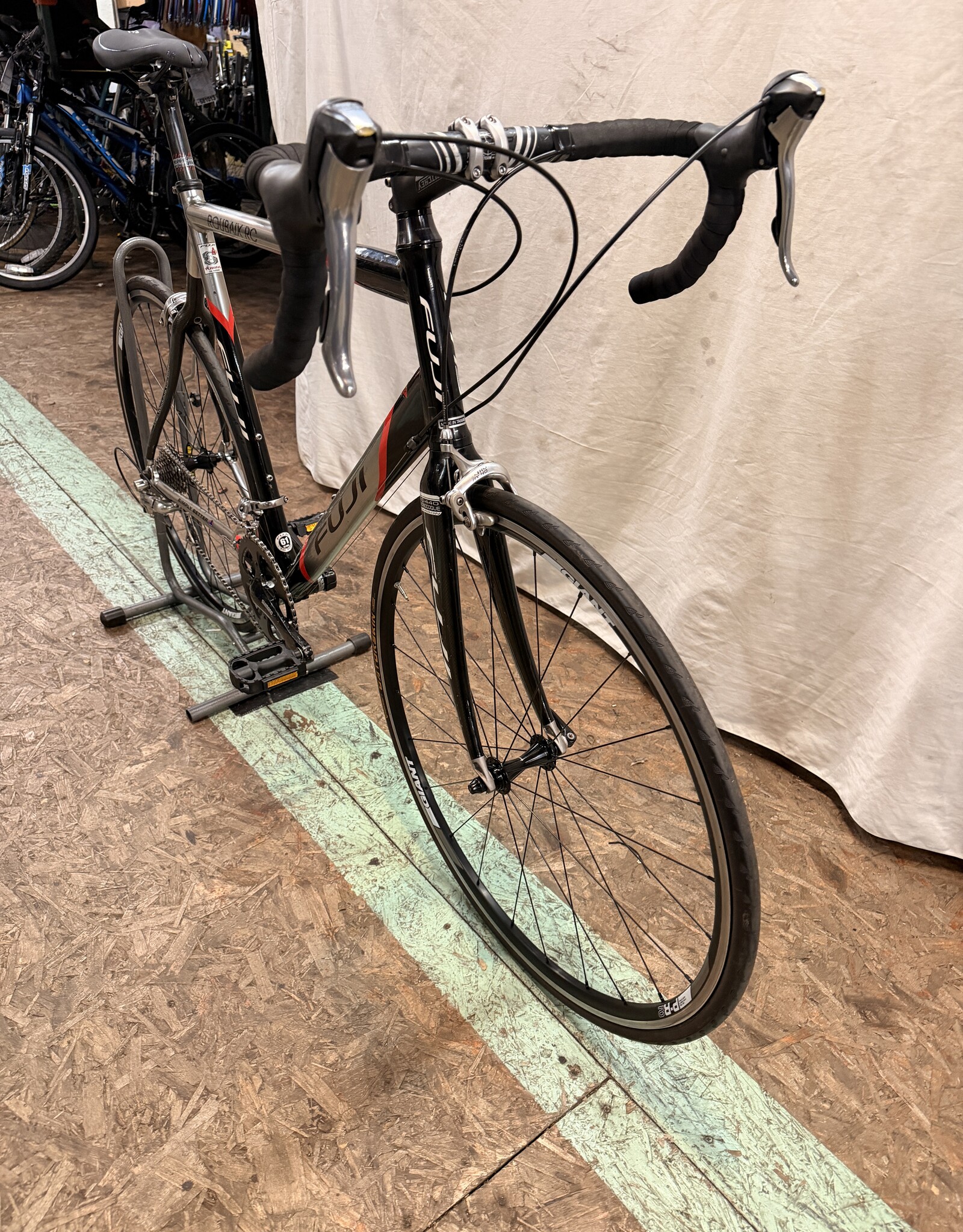 Fuji 61cm Fuji Roubaix RC (2571) C3U