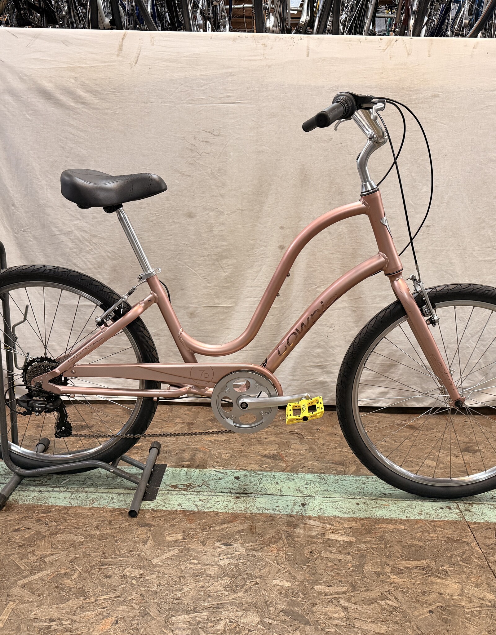Electra 17" Electra Townie (5782) C5L