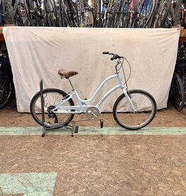 Electra 16" Electra Townie (132P) C5L