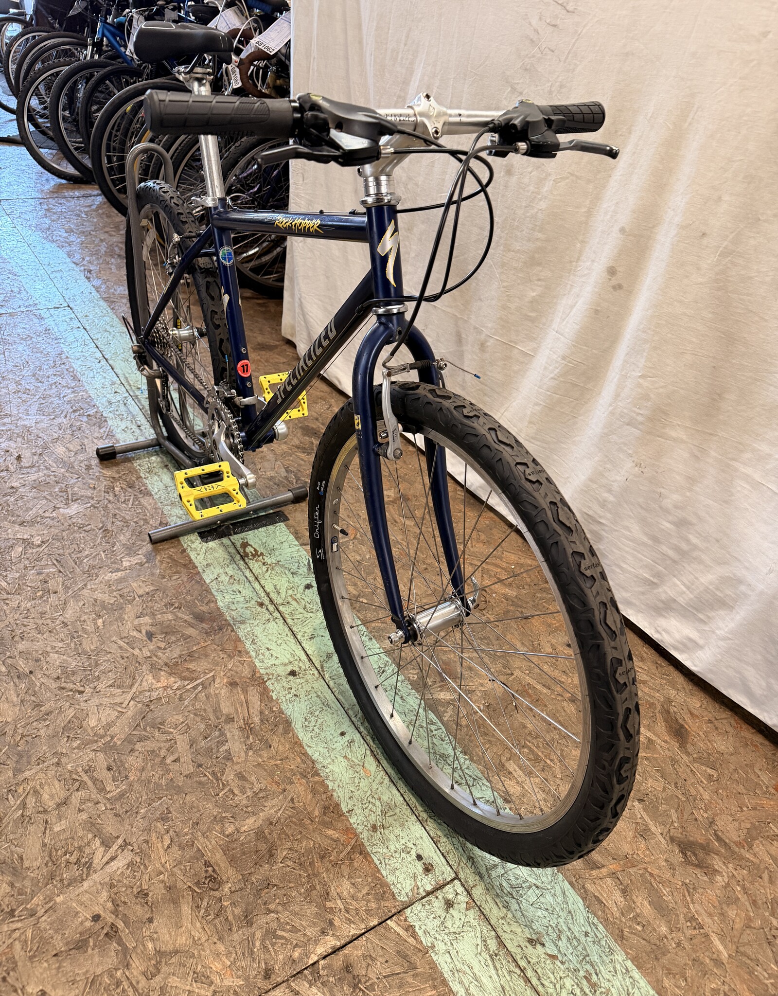 17in Specialized Rockhopper (3550) K3U