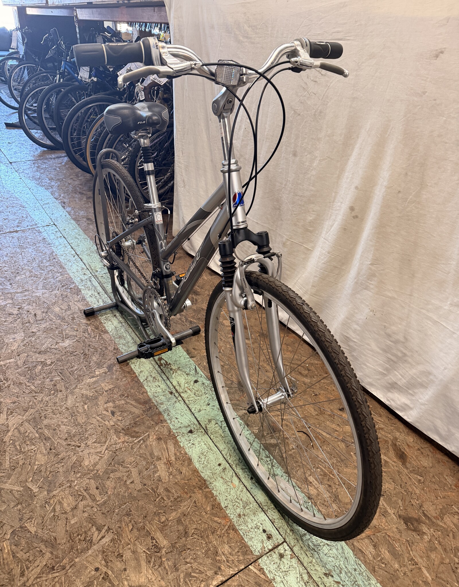 Fuji 15" Fuji Crosstown (7553) K3U