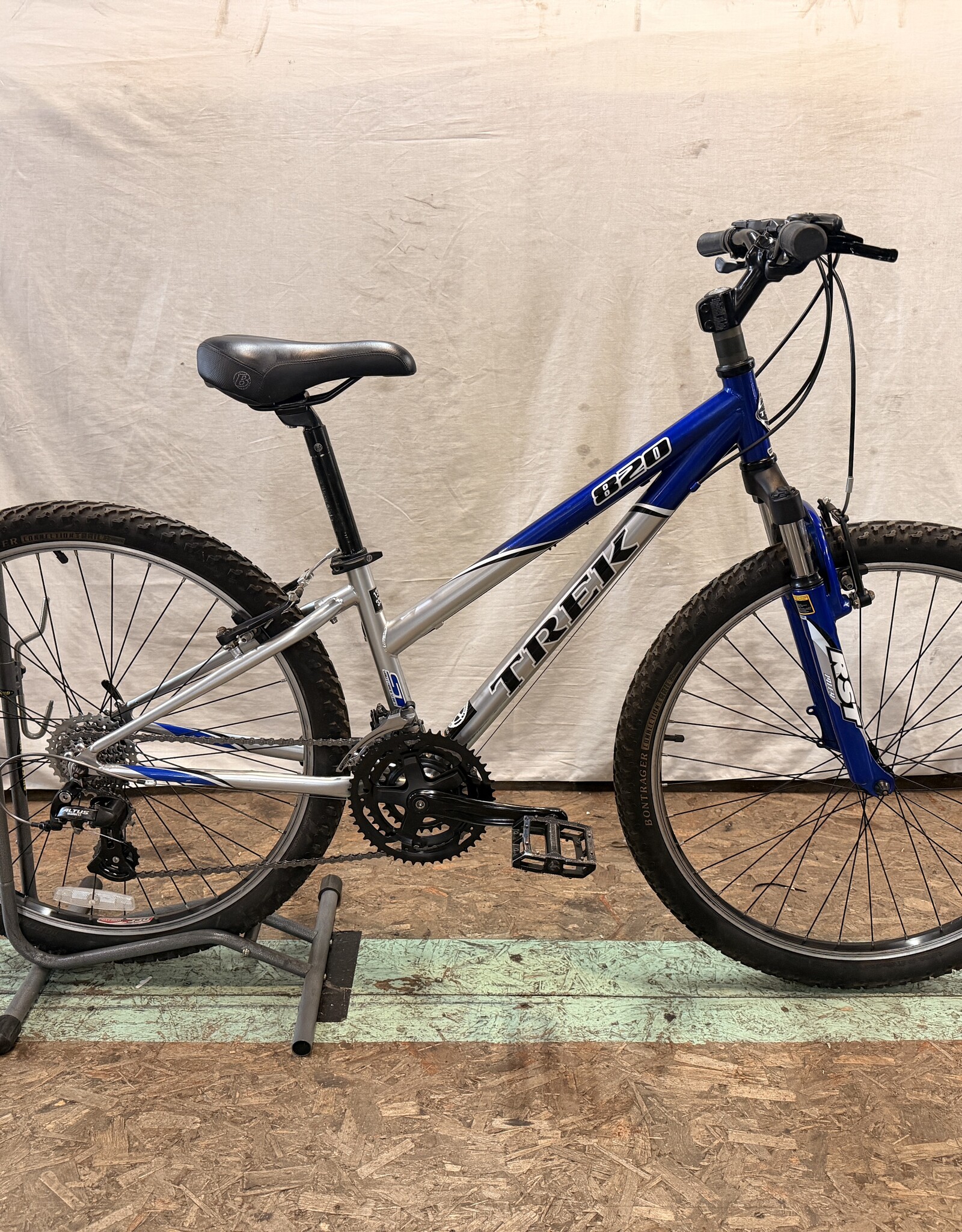 13" Trek 820 (5282) K2U
