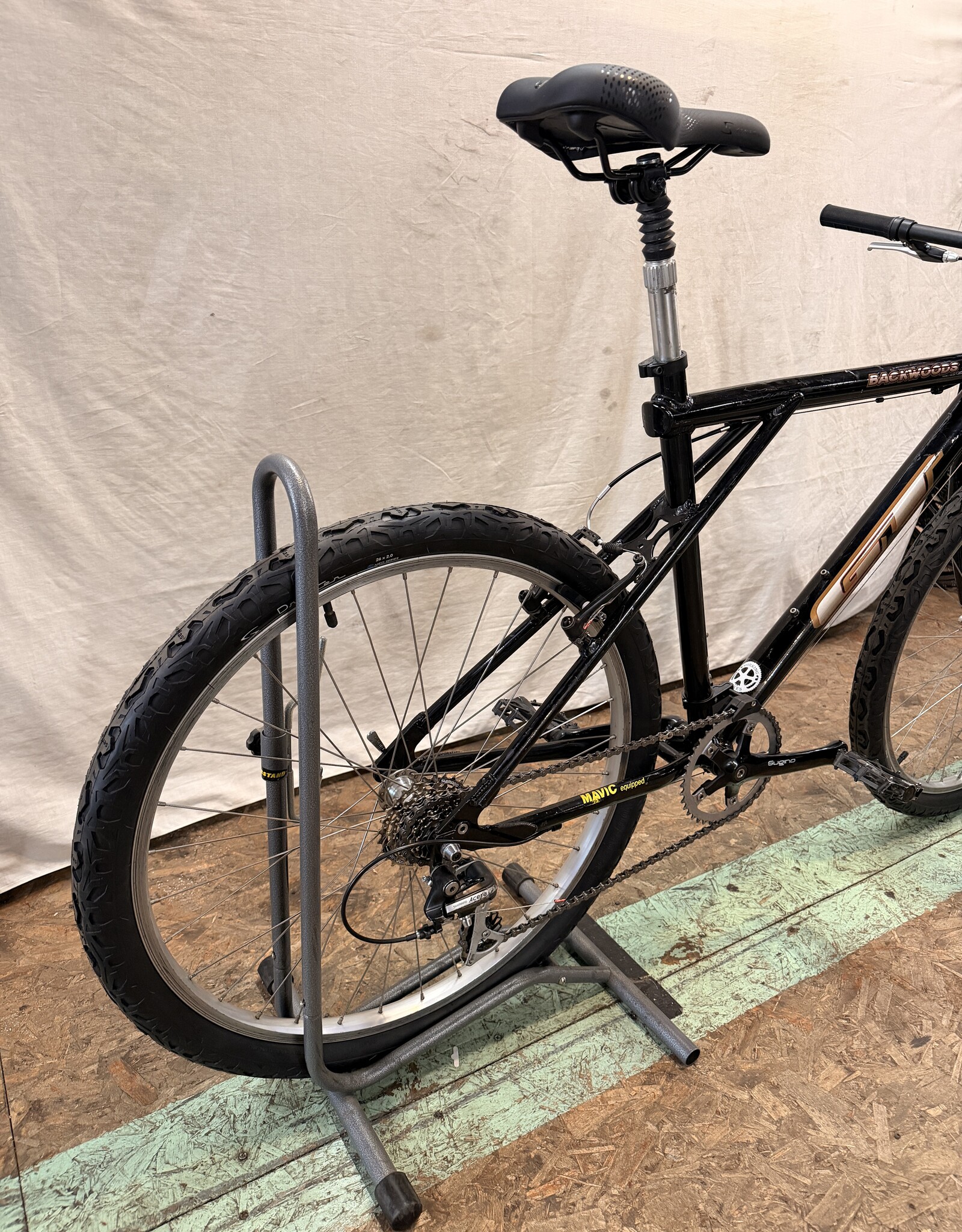 GT 20.5" GT Backwoods (1078) H3L