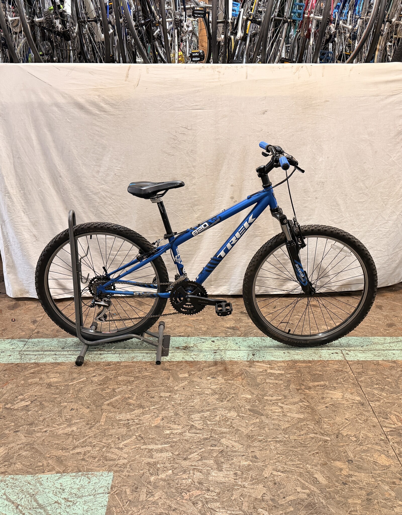 13" Trek 820 (151E) K1U