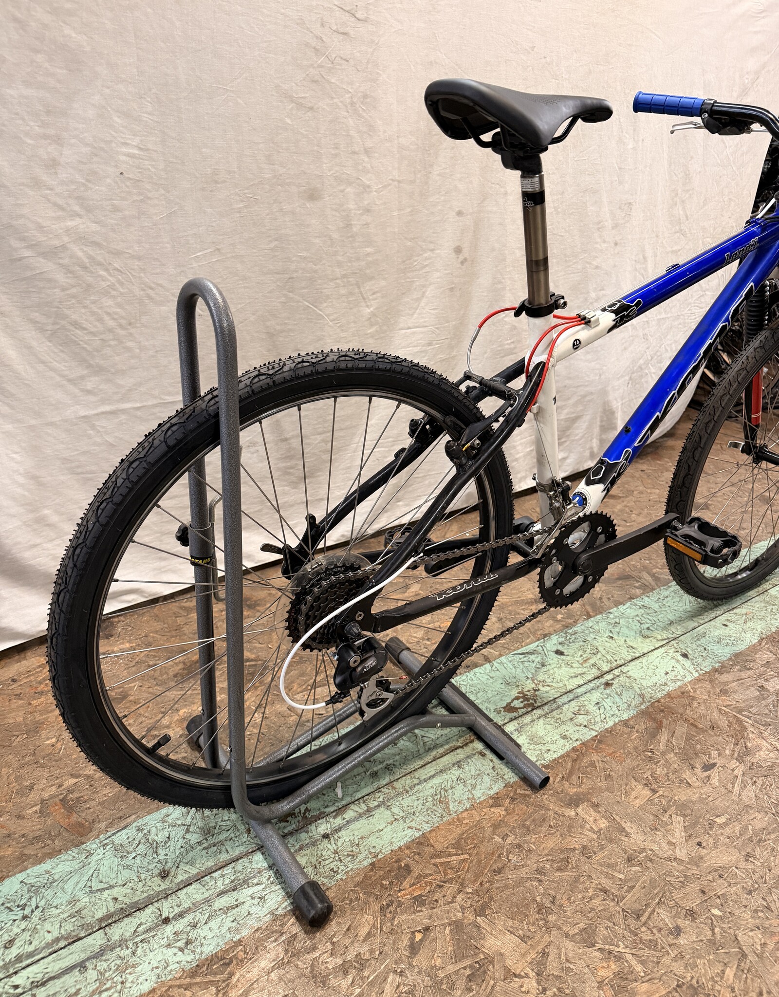 Kona 16" Kona Lana'i (1685) K1U