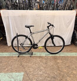 Raleigh 18" Raleigh Mojave 2.0 (9458) I1L