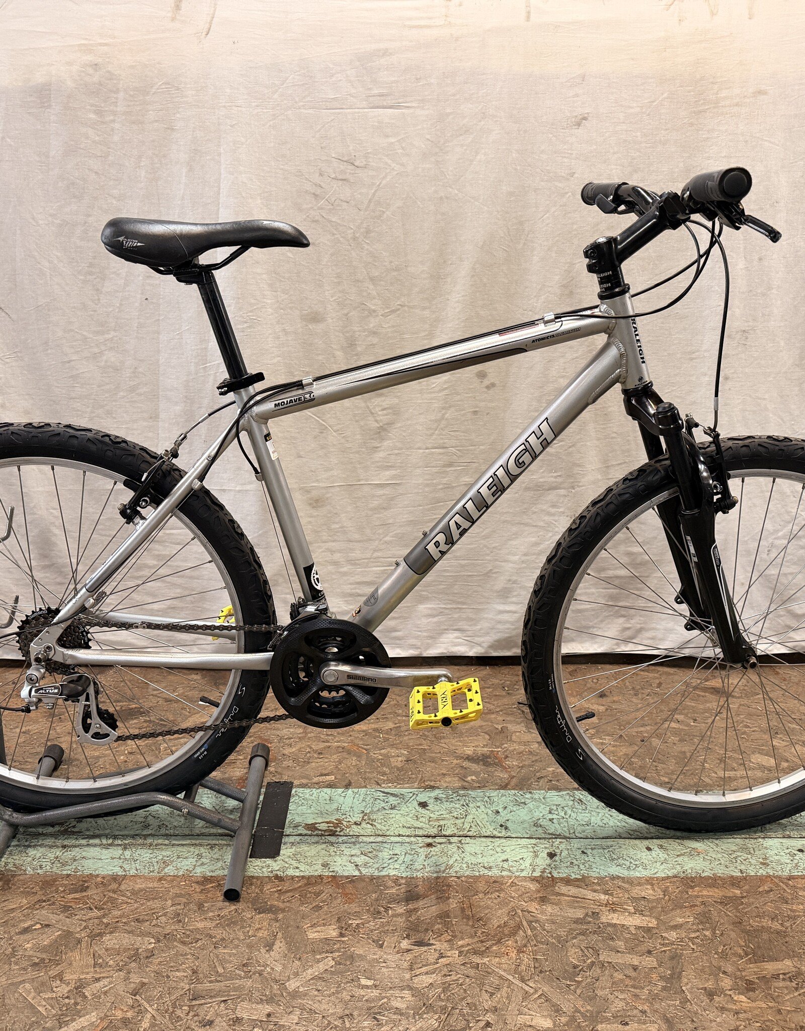 Raleigh 18" Raleigh Mojave 2.0 (9458) I1L