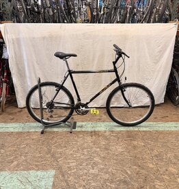 22" Specialized Hard Rock (2240) I1L