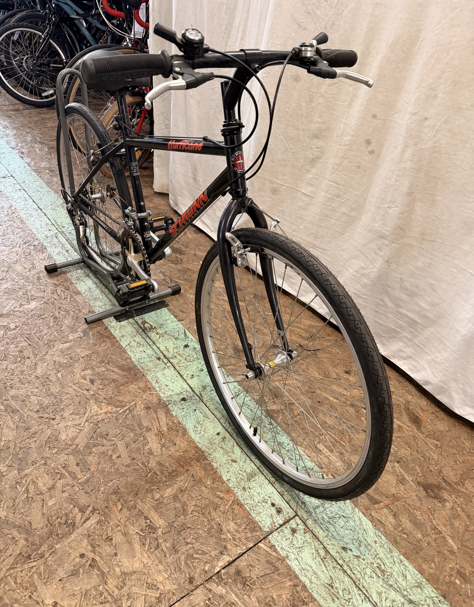 14" Shwinn hurricane (2654) I1L