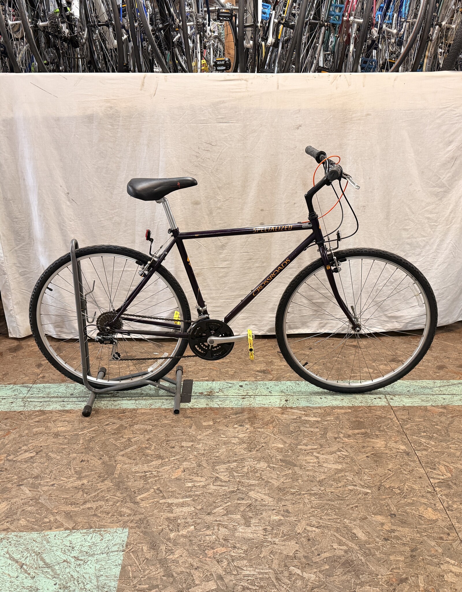 20" Specialized Crossroads (WBKK) I1L