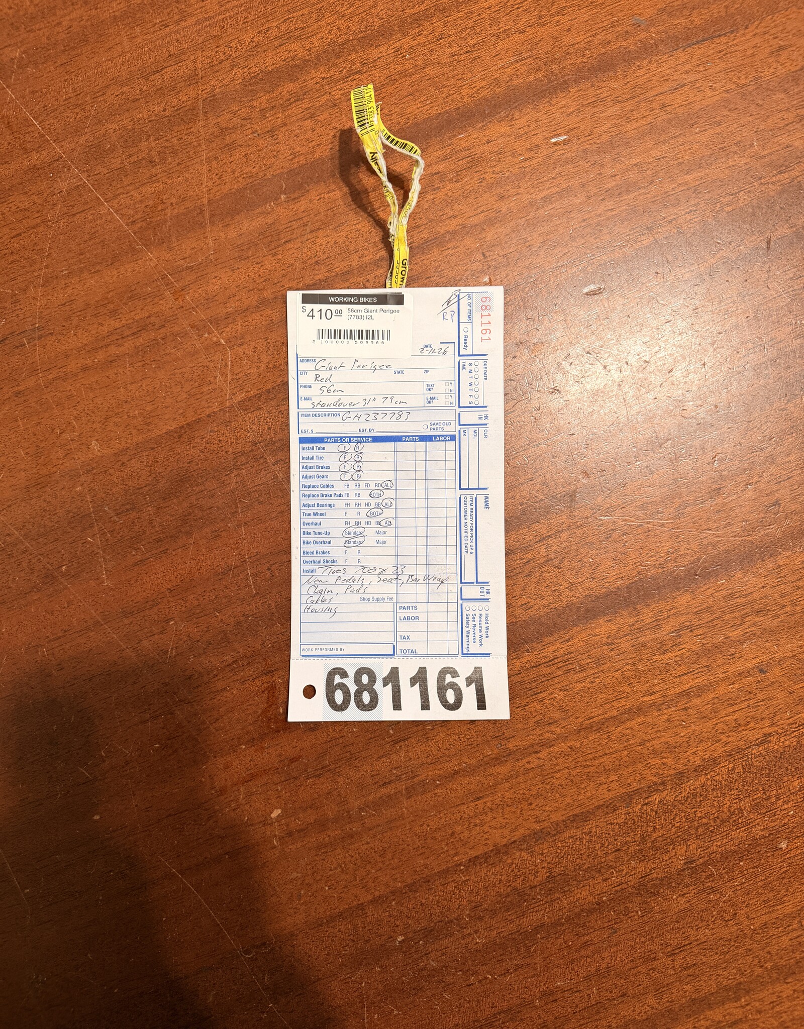 56cm Giant Perigee (7783) I2L