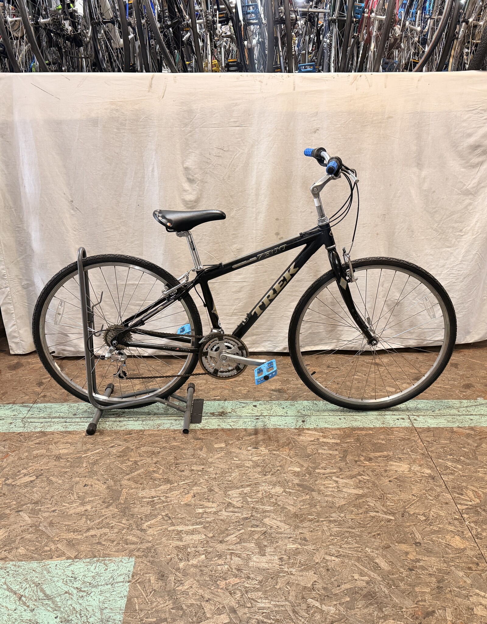 15" Trek 7300 Multitrack (0815) I3L