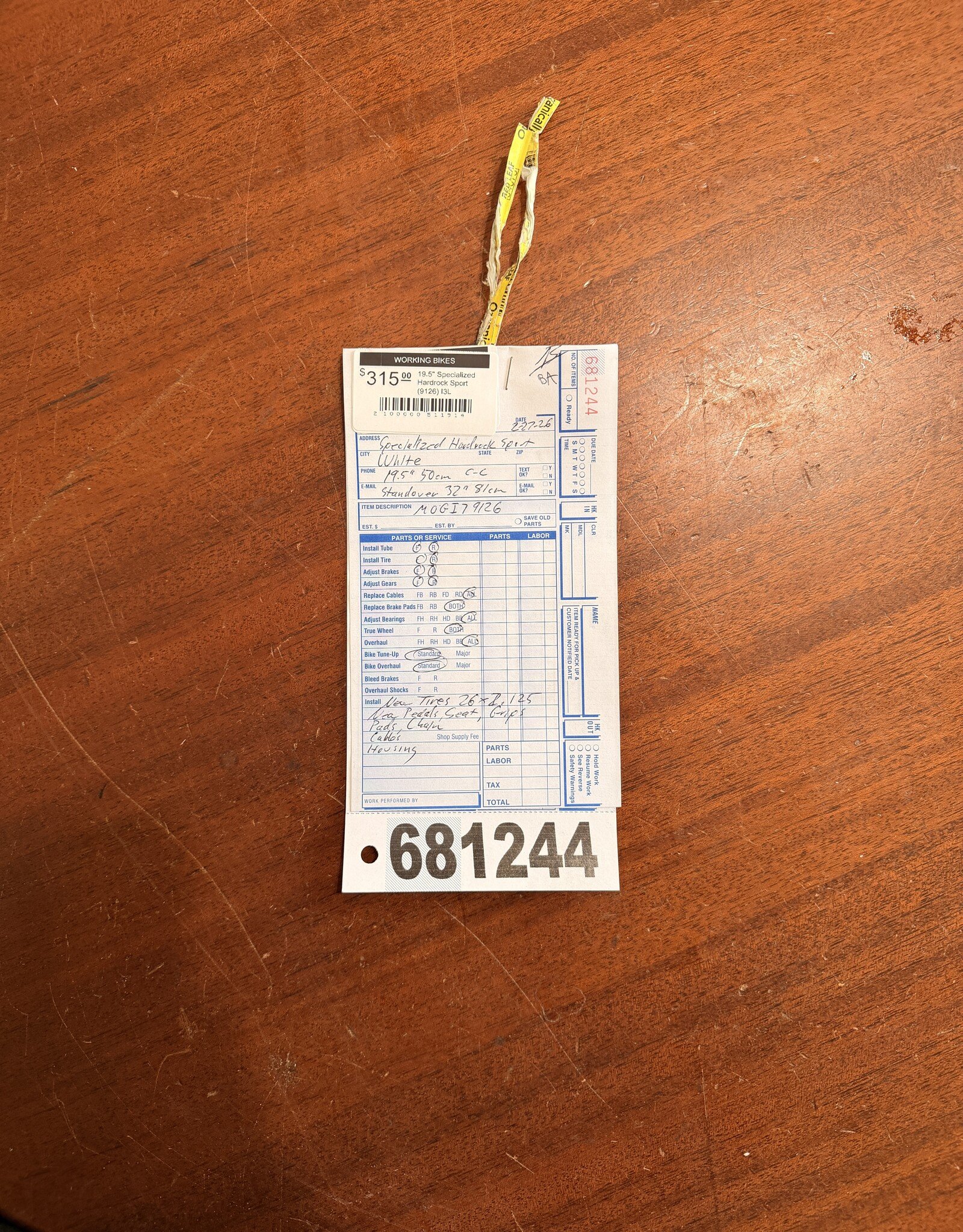 19.5" Specialized Hardrock Sport (9126) I3L