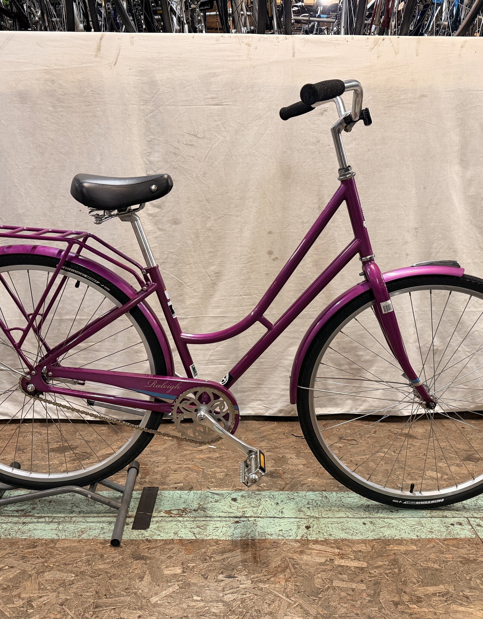 Raleigh 17" Raleigh Gala (1649) C5L