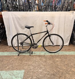 17" Trek 720 Multitrack (782R) K4U