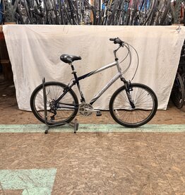 21" Trek Navigator 100 (3052) H3L