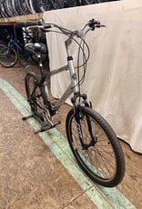 21" Trek Navigator 100 (3052) H3L