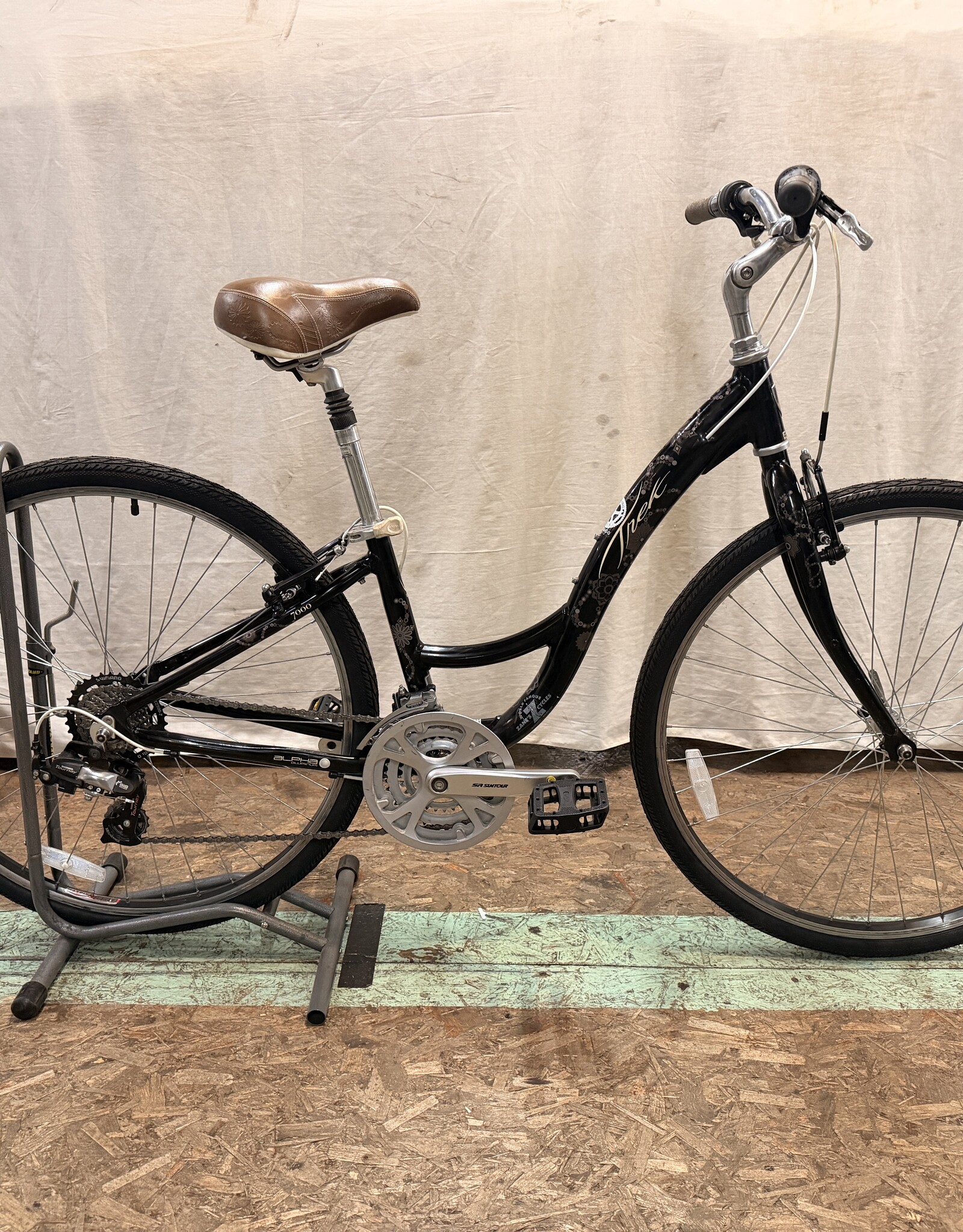 14" Trek 7000 (194D) H2U