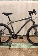 19" Specialized Hardrock Sport (8674) H2L