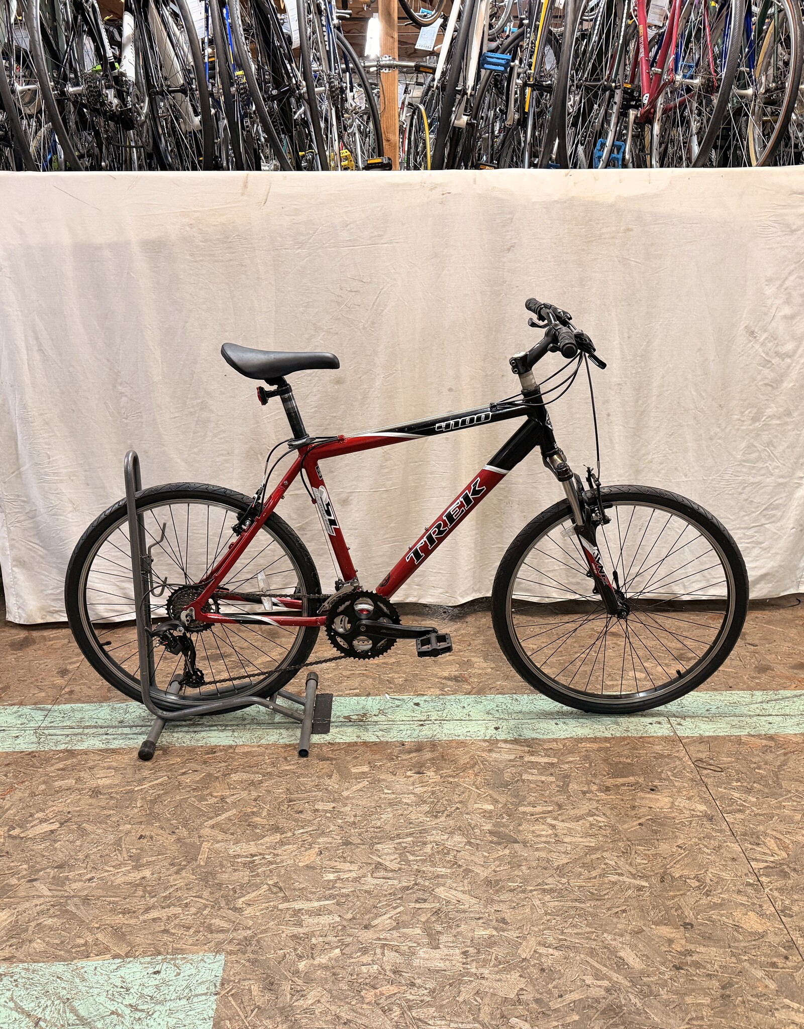 19.5" Trek 4100 SL (L800) I3L