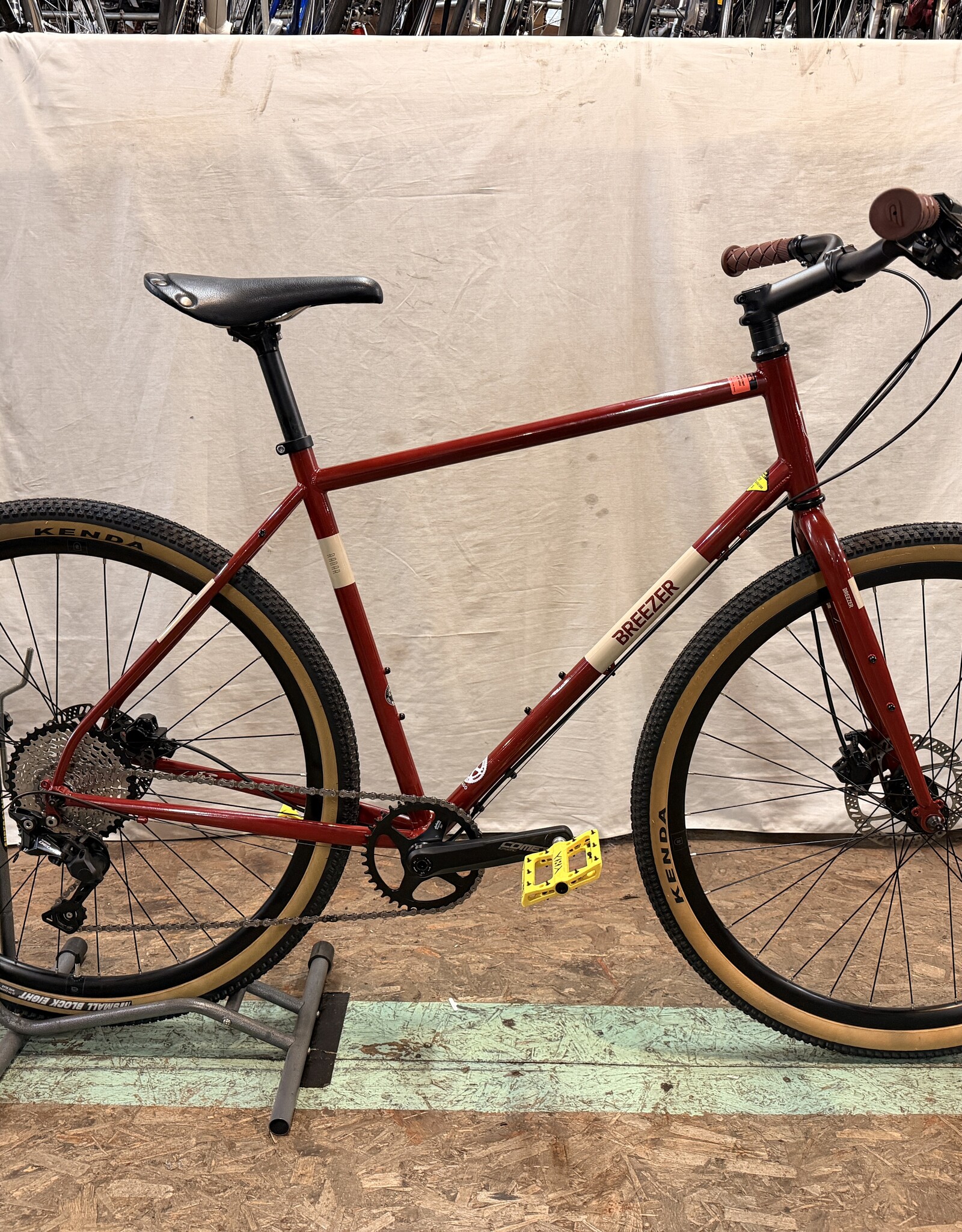 Breezer 21" Breezer Radar (2466) I4L