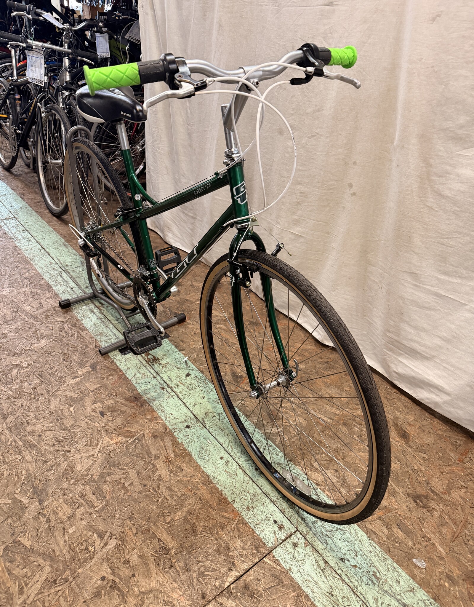 GT 19" GT Arette (7670) I4L