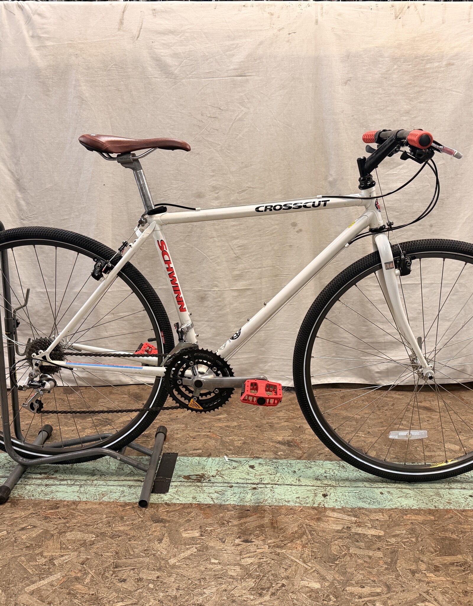 18" Schwinn Cross Cut (1684) I4L