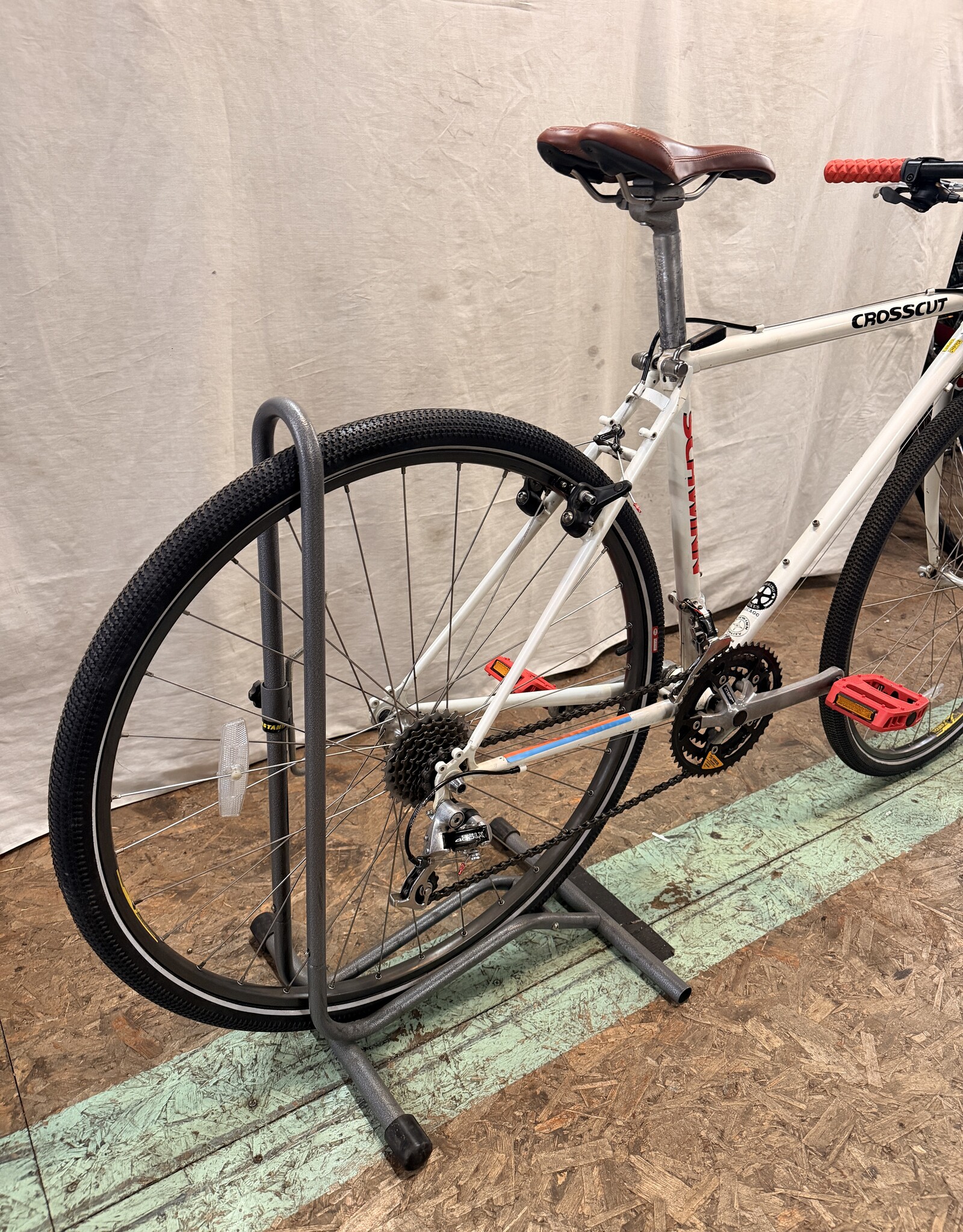 18" Schwinn Cross Cut (1684) I4L